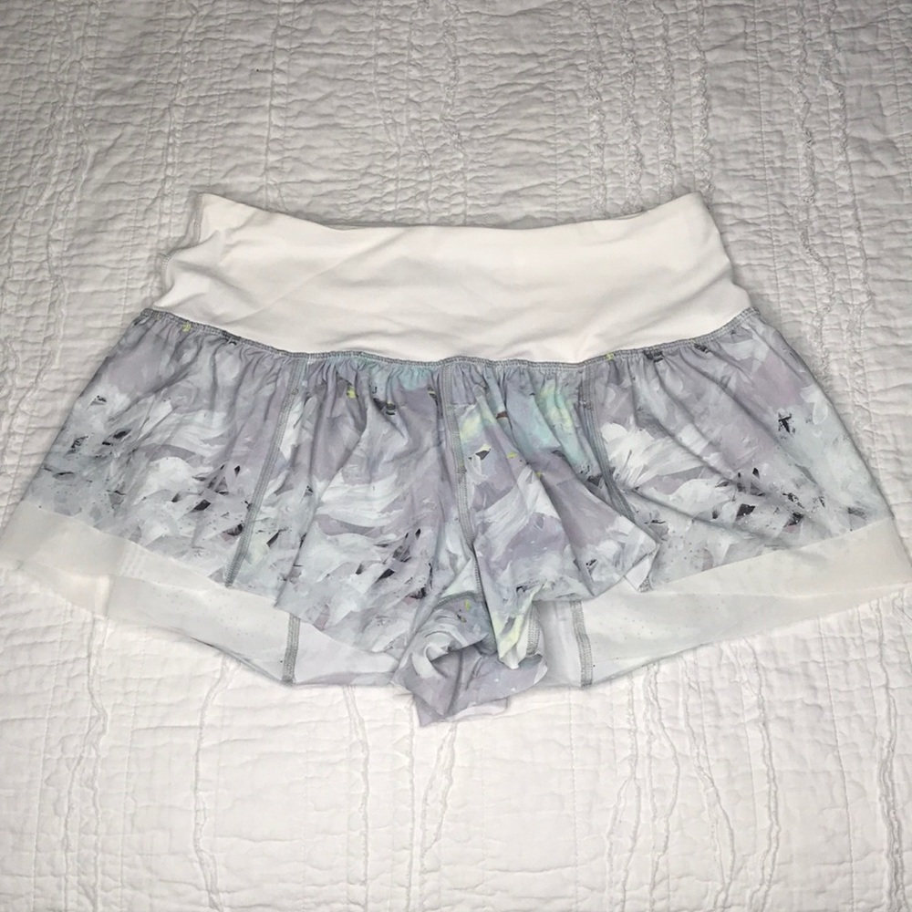 Women’s Lululemon Shorts Size M